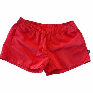 Patagonia: Women's Barely Baggies 2 1/2" Shorts Coral Size Large